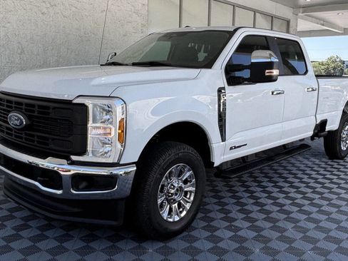 Used 2023 Ford F250 XL w/ XL Driver Assist Package image 5