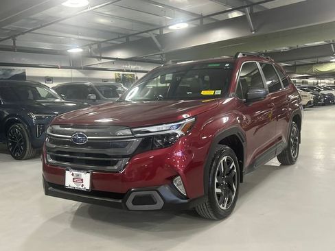 Used 2025 Subaru Forester Limited image 5