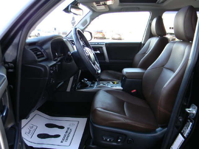 Used 2024 Toyota 4Runner Limited AWD/4WD image 21