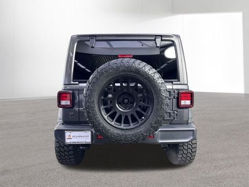 Used 2021 Jeep Wrangler Unlimited Sahara AWD/4WD image 32