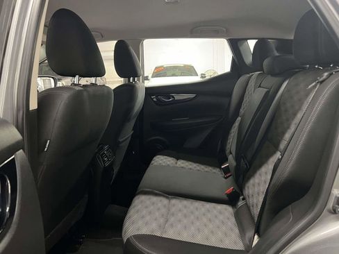 Used 2019 Nissan Rogue Sport SV w/ All-Weather Package image 13