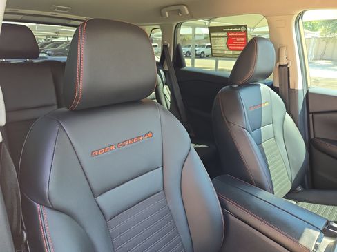 Certified 2025 Nissan Rogue SV AWD/4WD image 31