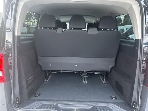Used 2023 Mercedes-Benz Metris Passenger image 18
