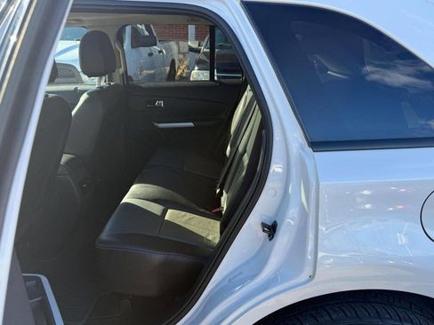 Used 2013 Ford Edge Sport w/ Driver Entry Pkg image 21