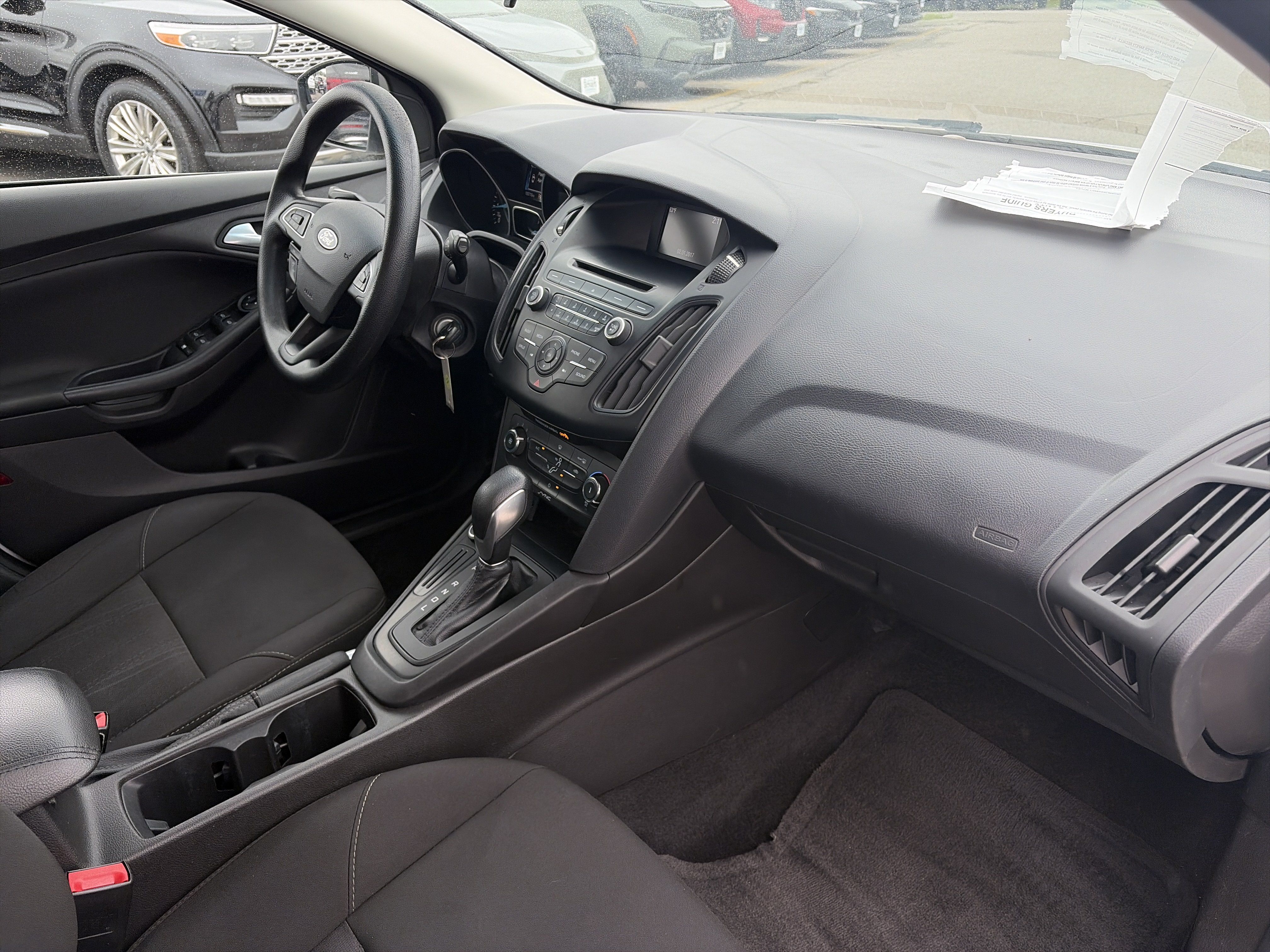 Used 2017 Ford Focus SE FWD image 13