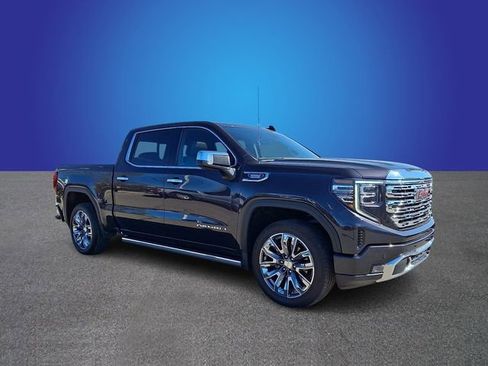 Used 2023 GMC Sierra 1500 Denali w/ Denali Reserve Package image 3
