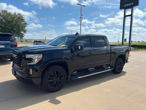 Used 2020 GMC Sierra 1500 SLT RWD image 1