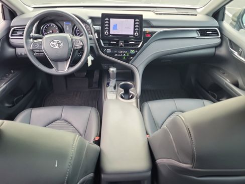 Certified 2024 Toyota Camry SE FWD image 15