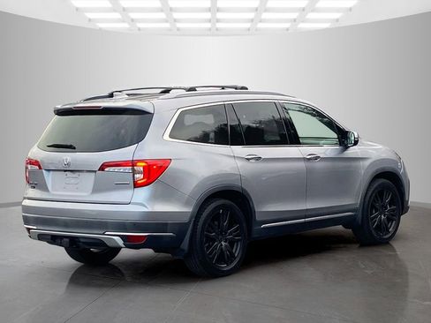 Used 2021 Honda Pilot Touring image 7