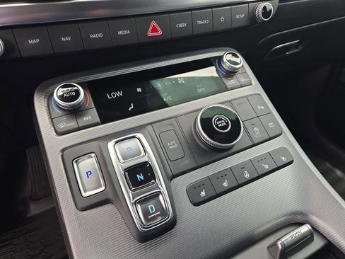 Used 2023 Hyundai Palisade Calligraphy FWD image 32