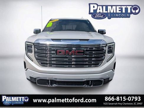 Used 2023 GMC Sierra 1500 Denali AWD/4WD image 9