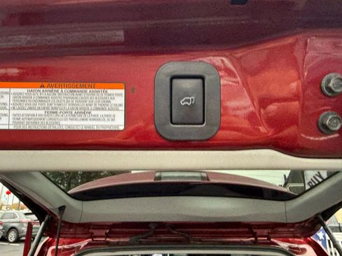 Used 2015 Toyota Sienna SE Premium image 43