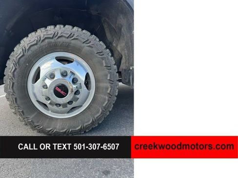 Used 2023 GMC Sierra 3500 Denali w/ Denali Ultimate Package AWD/4WD image 18