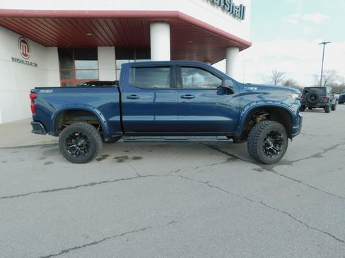 Used 2020 Chevrolet Silverado 1500 RST AWD/4WD image 32