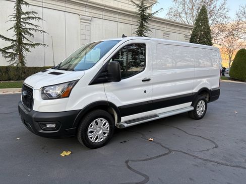 Used 2024 Ford Transit 250 Low Roof w/ Exterior Upgrade Package image 2