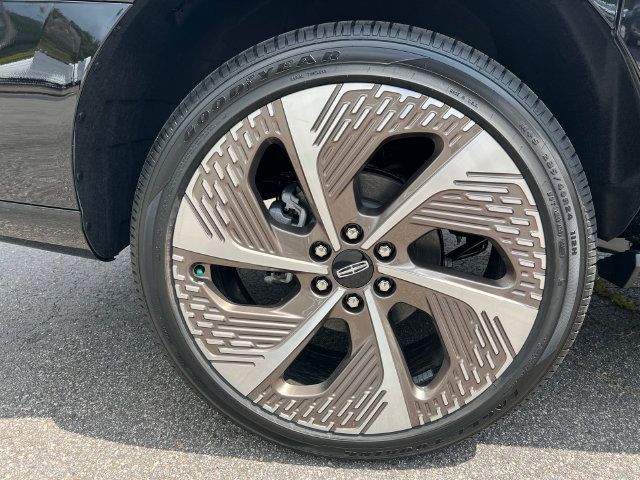 New 2027 Lincoln Navigator L Black Label AWD/4WD image 20