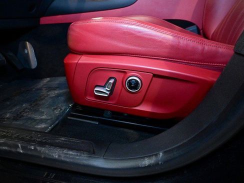 Used 2022 Maserati Levante Modena image 20