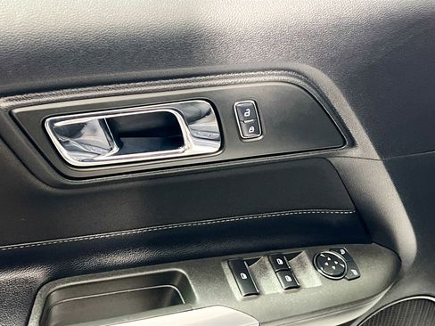 Used 2016 Ford Mustang Convertible w/ Equipment Group 051A image 16