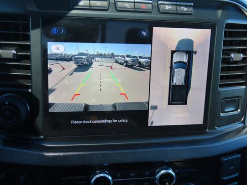 Certified 2024 Ford F250 Platinum image 30