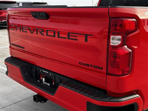 New 2026 Chevrolet Silverado 1500 Custom w/ LPO, Dark Essentials Package image 7