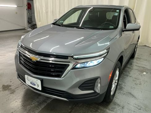 Used 2024 Chevrolet Equinox LT AWD/4WD image 8