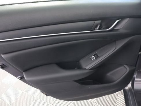 Used 2019 Honda Accord Sport image 25