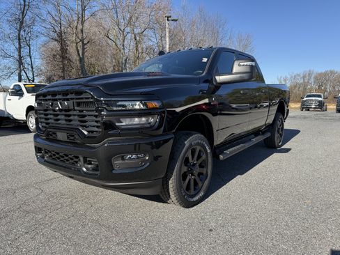 New 2026 RAM 2500 Tradesman AWD/4WD image 3