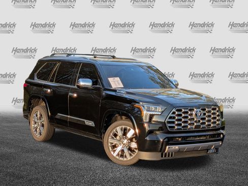 Used 2024 Toyota Sequoia Capstone image 2