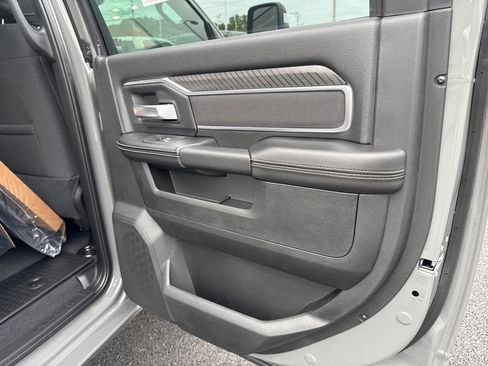 New 2026 RAM 2500 Big Horn AWD/4WD image 24