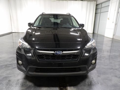 Used 2020 Subaru Crosstrek 2.0i Premium w/ Moonroof Package 2 AWD/4WD image 2