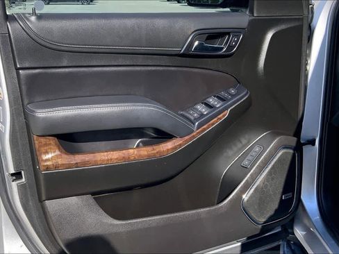 Used 2019 Chevrolet Tahoe LT image 21
