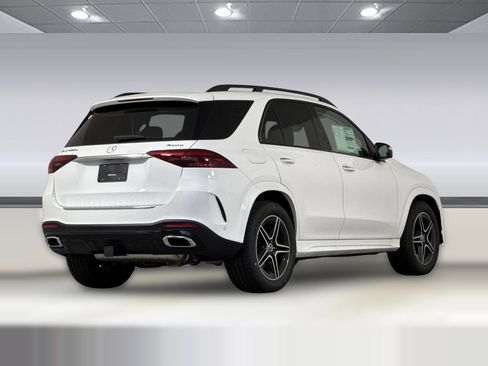 New 2026 Mercedes-Benz GLE 450e 4MATIC image 9