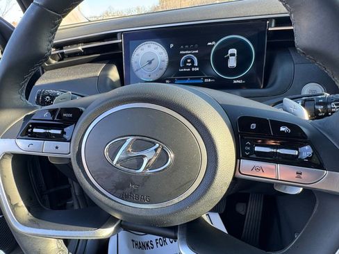 Used 2024 Hyundai Tucson Limited image 32