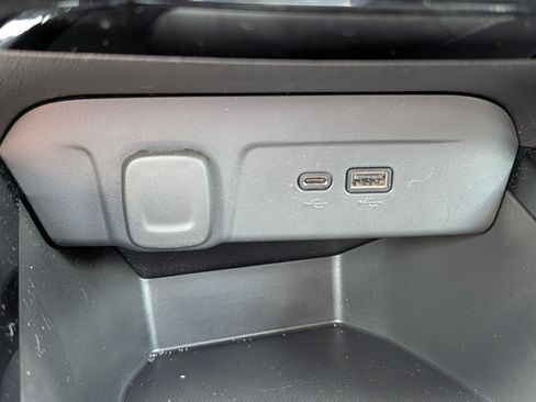 Certified 2024 Chevrolet Trax ACTIV w/ Driver Confidence Package FWD image 21