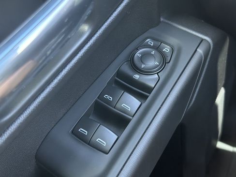 Used 2024 Chevrolet Silverado 1500 Custom Trail Boss AWD/4WD image 18