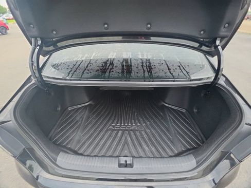 Used 2025 Honda Accord Sport image 29