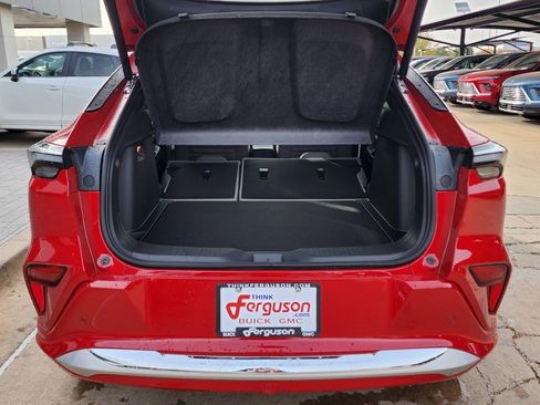 New 2026 Buick Envista Avenir image 48