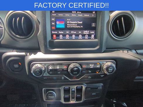 Certified 2023 Jeep Wrangler Unlimited w/ Cold Weather Group AWD/4WD image 21