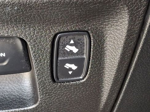 Used 2021 RAM 1500 Big Horn AWD/4WD image 28