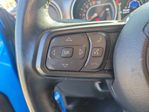 Used 2021 Jeep Wrangler Sport image 16