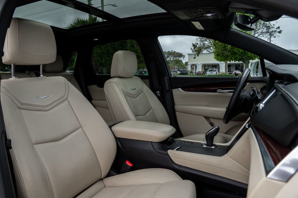 Used 2018 Cadillac XT5 Premium Luxury AWD/4WD image 25