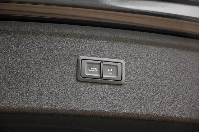 Certified 2023 Audi Q5 2.0T Premium w/ Convenience Package AWD/4WD image 43