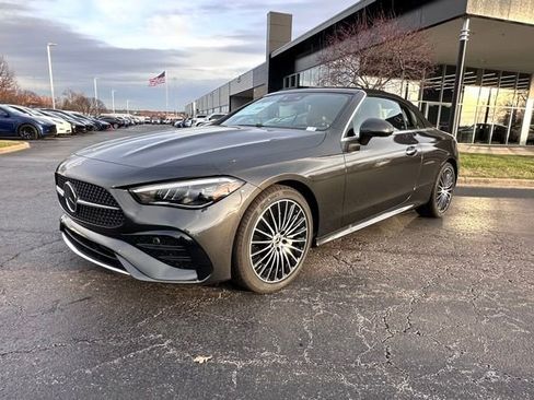 New 2026 Mercedes-Benz CLE 300 4MATIC Cabriolet image 4