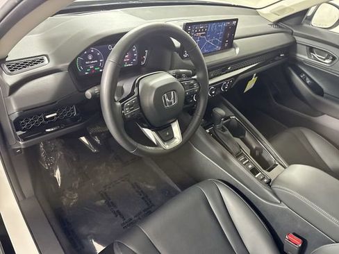Used 2025 Honda Accord Touring image 24