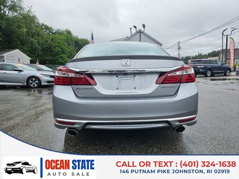 Used 2017 Honda Accord Sport image 4