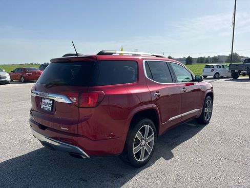 Used 2019 GMC Acadia Denali AWD/4WD image 11