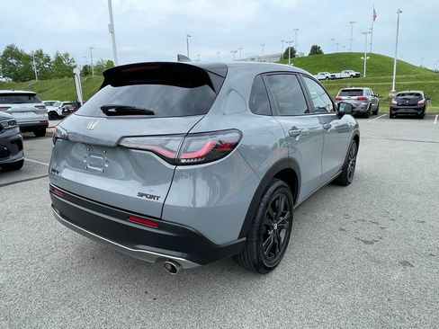 Used 2026 Honda HR-V Sport image 3