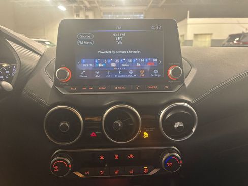 Used 2023 Nissan Sentra SV image 18