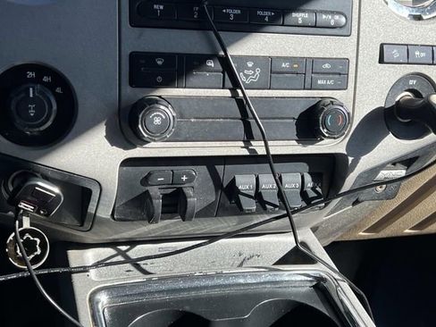 Used 2013 Ford F250 XLT w/ XLT Value Pkg image 23