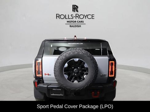 Used 2024 GMC Hummer EV 3X w/ Extreme Off-Road Package AWD/4WD image 6
